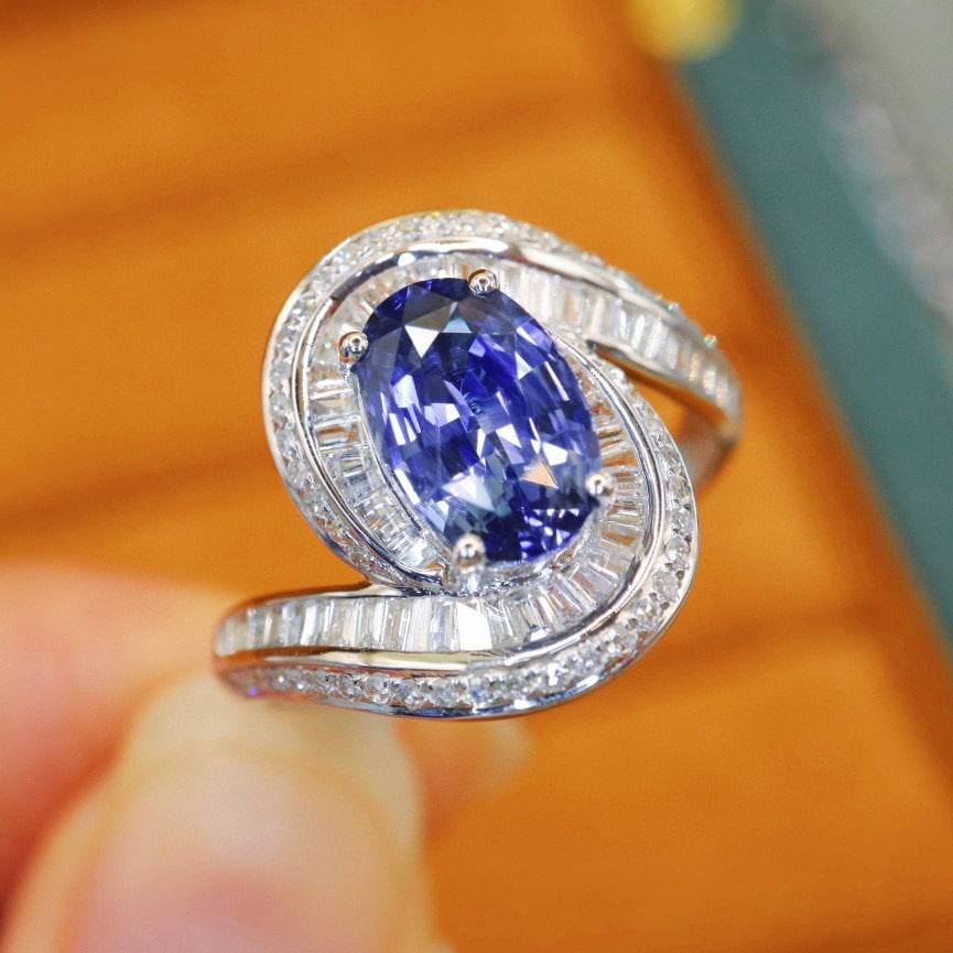 14k Gold 2.72 Ctw Natural Sapphire & Diamond Ring - 3