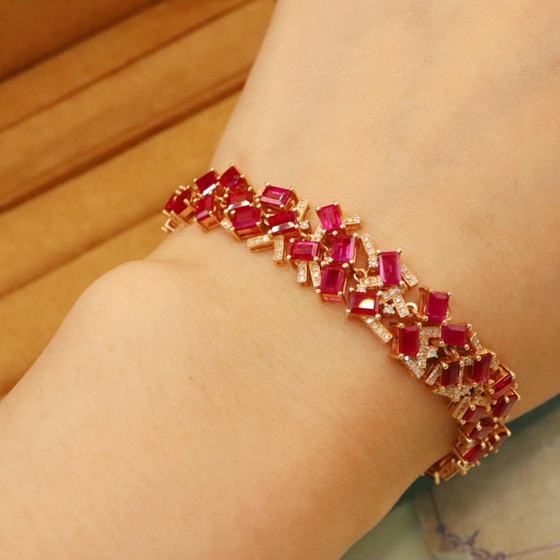 14k Gold 12.47 Ctw Natural Ruby & Diamond Bracelet - 5