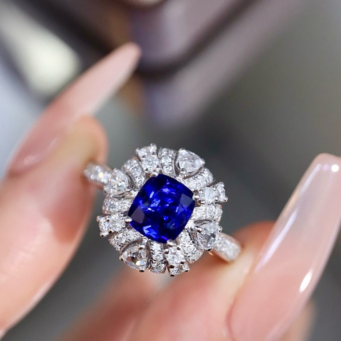 14k Gold 1.96 Ctw Natural Sapphire & Diamond Ring - 5