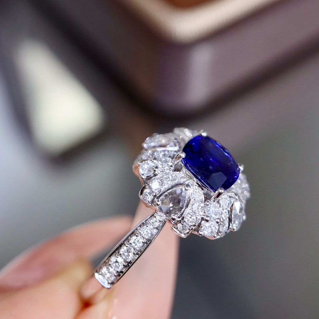 14k Gold 1.96 Ctw Natural Sapphire & Diamond Ring - 7