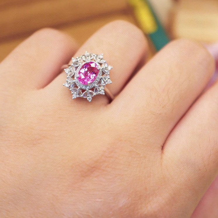 14k Gold 1.75 Ctw Natural Padparadscha Sapphire & Diamond Ring - 5