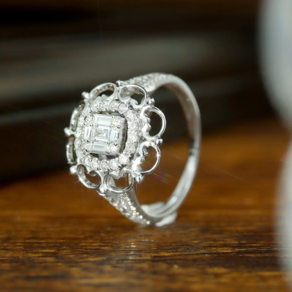 14k Gold 0.70 Ct Natural H Diamond Ring - 4