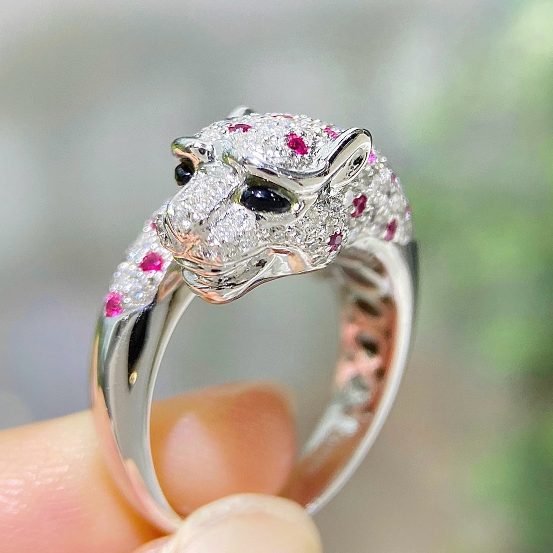 14k Gold 1.77 Ctw Natural Ruby & Diamond Ring: Ref:231046123 // gold content:14k gold // ring size:7. 25us // // main gemstone:ruby // shape:round // carat weight:0. 56ct // color:red // treatment:natural // cut grade:g // // adjacent gemstone 2