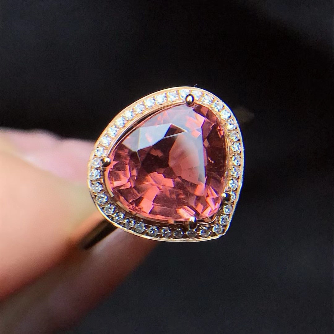14k Gold 3.16 Ctw Natural Tourmaline & Diamond Ring: Ref:231046128 // gold content:14k gold // ring size:7. 25us // // main gemstone:tourmaline // shape:pear // carat weight:3. 05ct // color:red // treatment:natural // // adjacent gemstone 2 : diamond