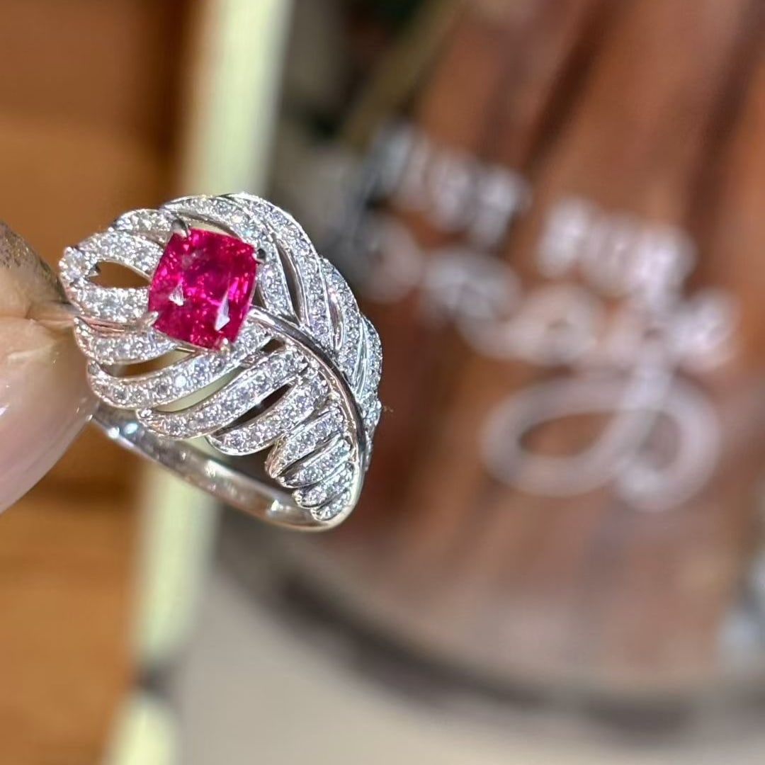 14k Gold 0.91 Ct Natural Ruby & Diamond Ring - 3