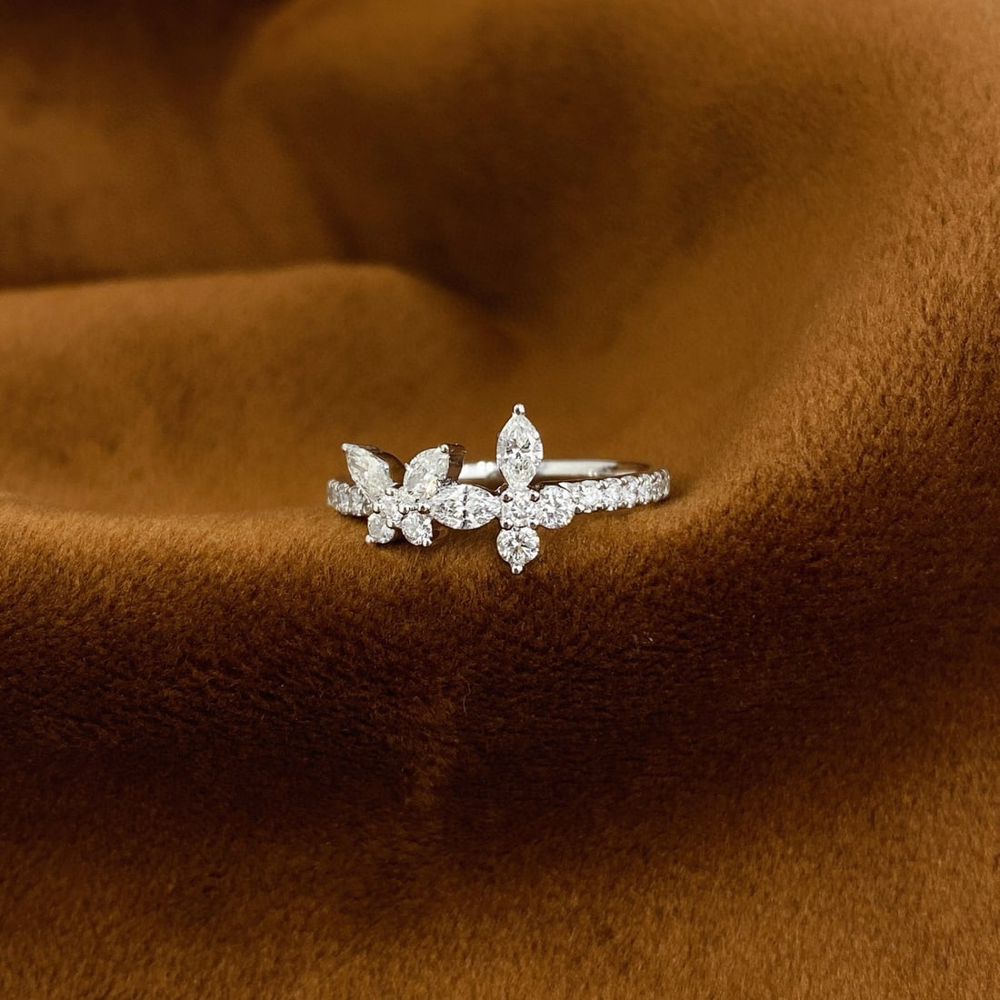 14k Gold 0.6 Ct Natural H Diamond Ring - 3