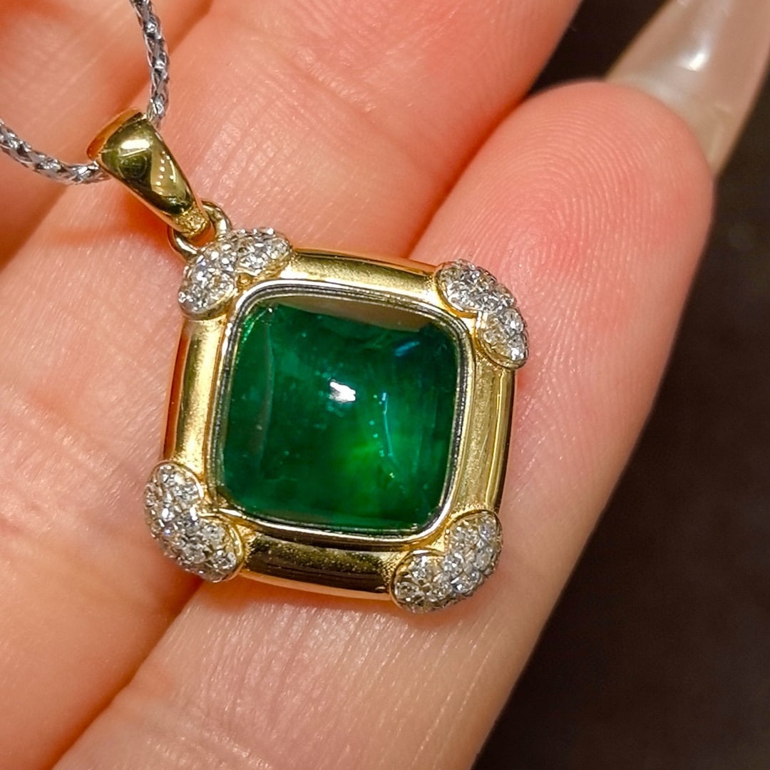 14k Gold 3.54 Ctw Vivid Green Natural Emerald & Diamond Pendant( Without Chain ) - 4