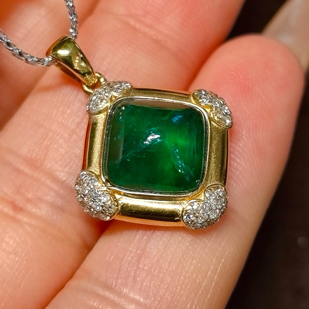 14k Gold 3.54 Ctw Vivid Green Natural Emerald & Diamond Pendant( Without Chain ) - 6