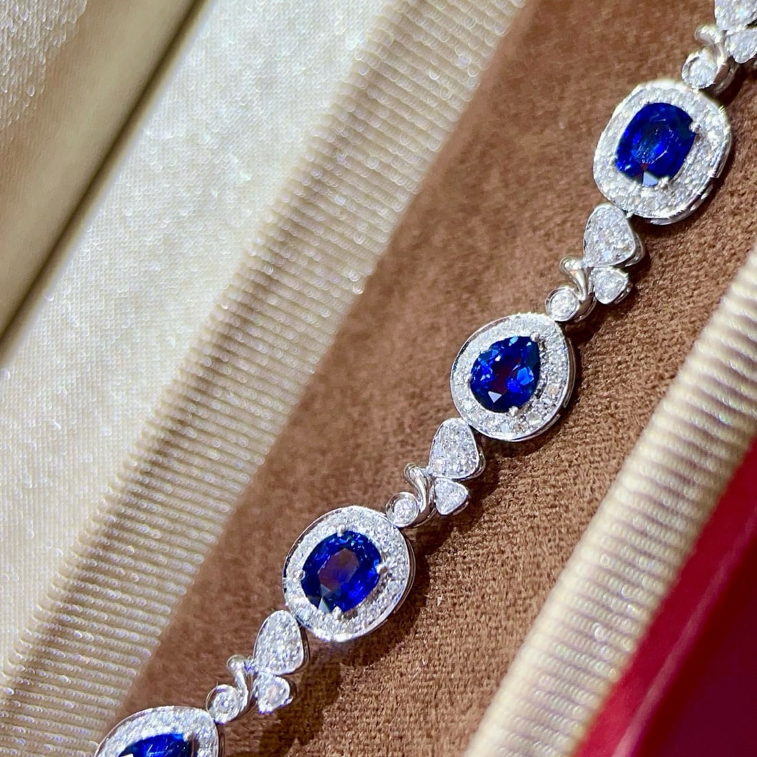 14k Gold 4.18 Ctw Natural Sapphire & Diamond Bracelet - 2
