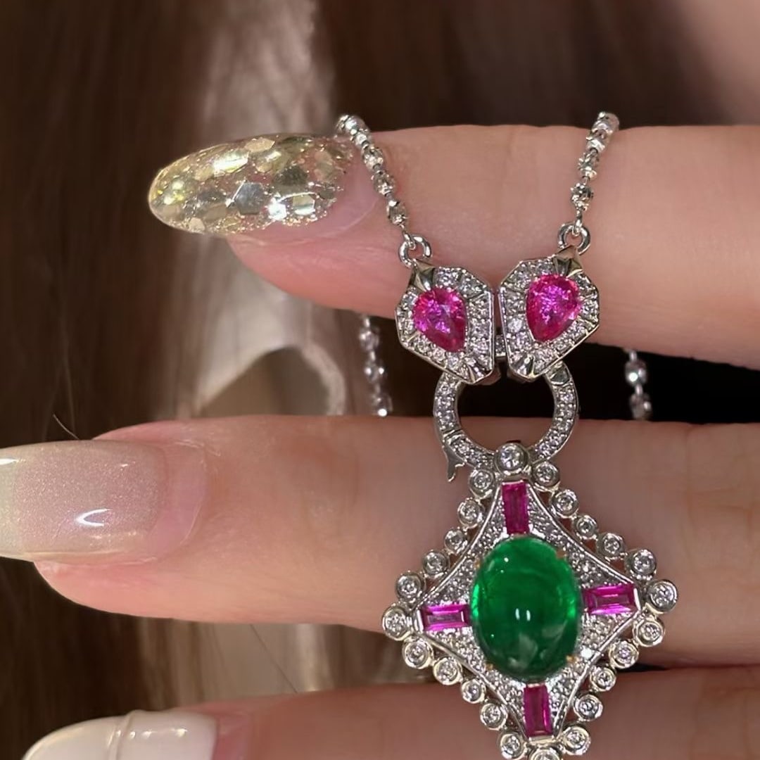 14k Gold 2.4 Ct Vivid Green Natural Emerald & Diamond Pendant( Without Chain ) - 2
