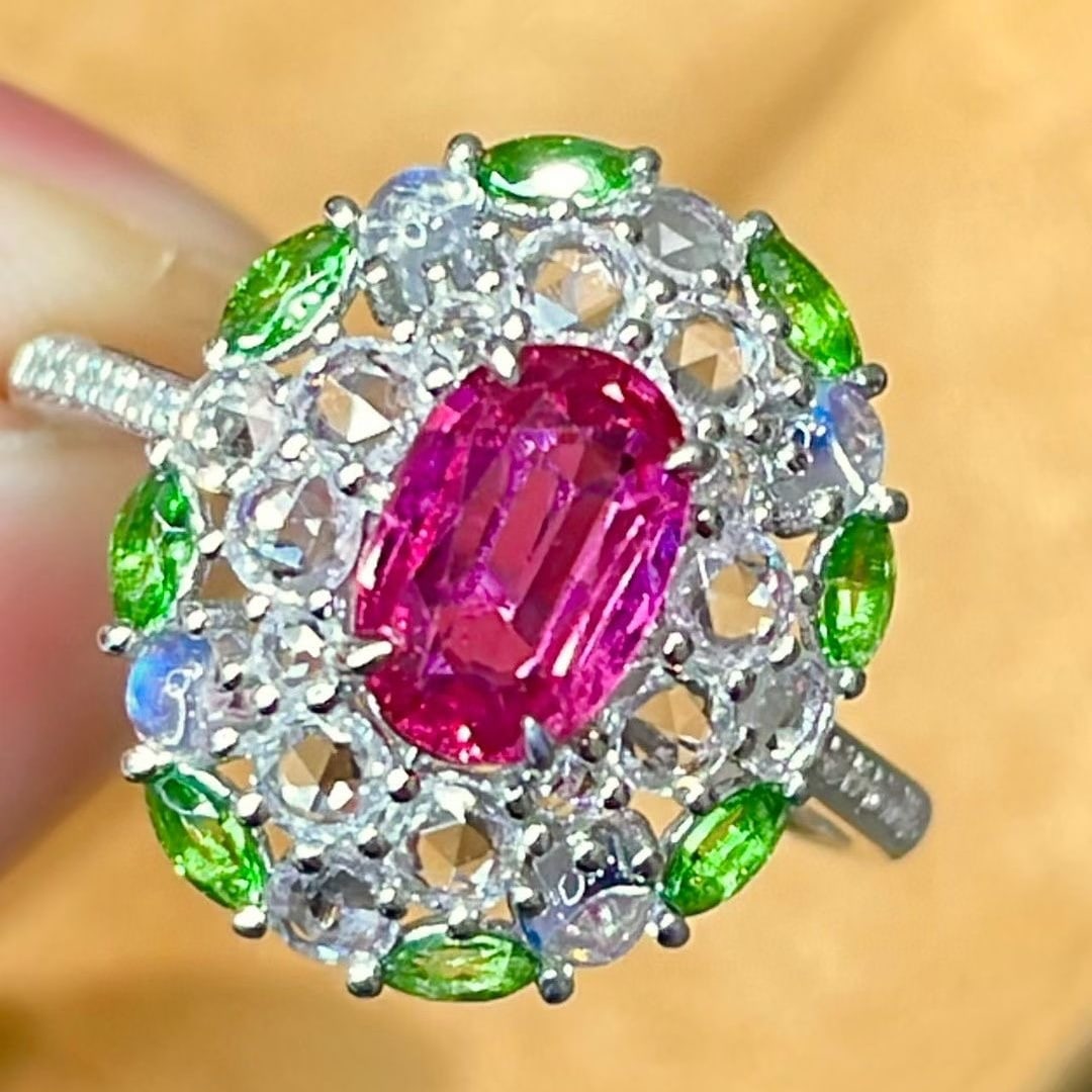 14k Gold 1 Ct Natural Ruby & Diamond & Tsavorite Ring - 2