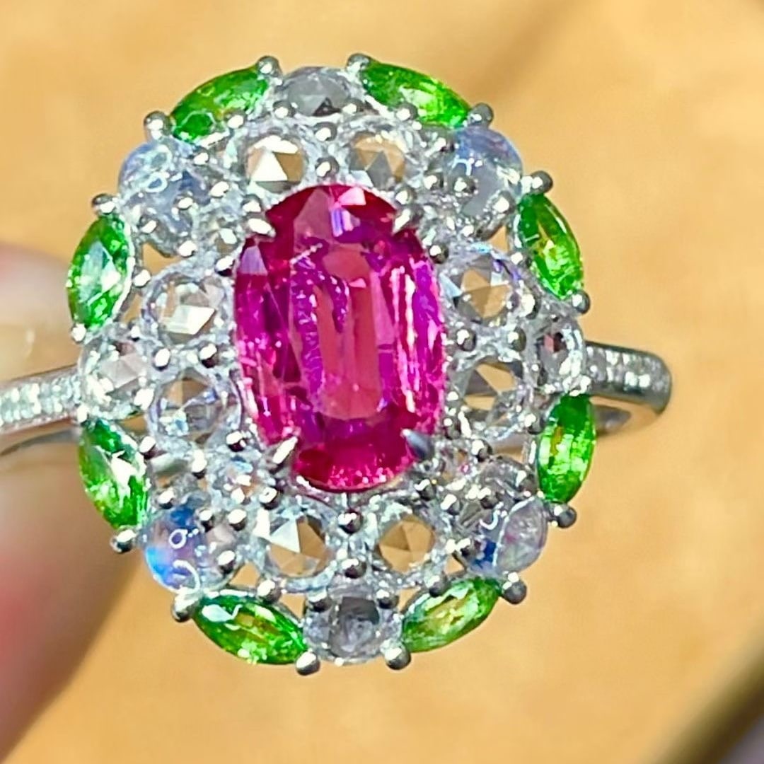 14k Gold 1 Ct Natural Ruby & Diamond & Tsavorite Ring - 3