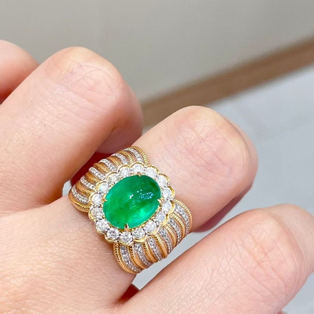 14k Gold 2.8 Ct Vivid Green Natural Emerald & Diamond Ring - 6