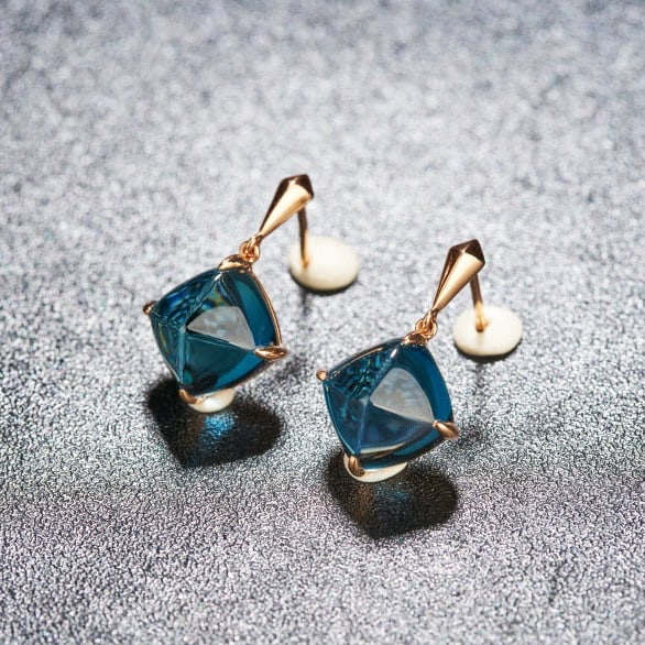 14k Gold 10.5 Ct Natural Topaz Earrings - 2