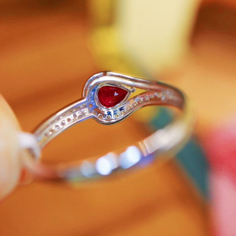 14k Gold 0.55 Ctw Natural Ruby & Diamond Ring - 3