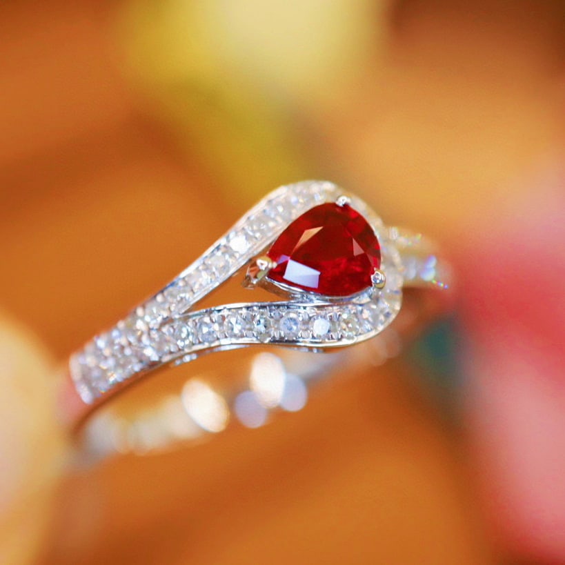 14k Gold 0.55 Ctw Natural Ruby & Diamond Ring - 6