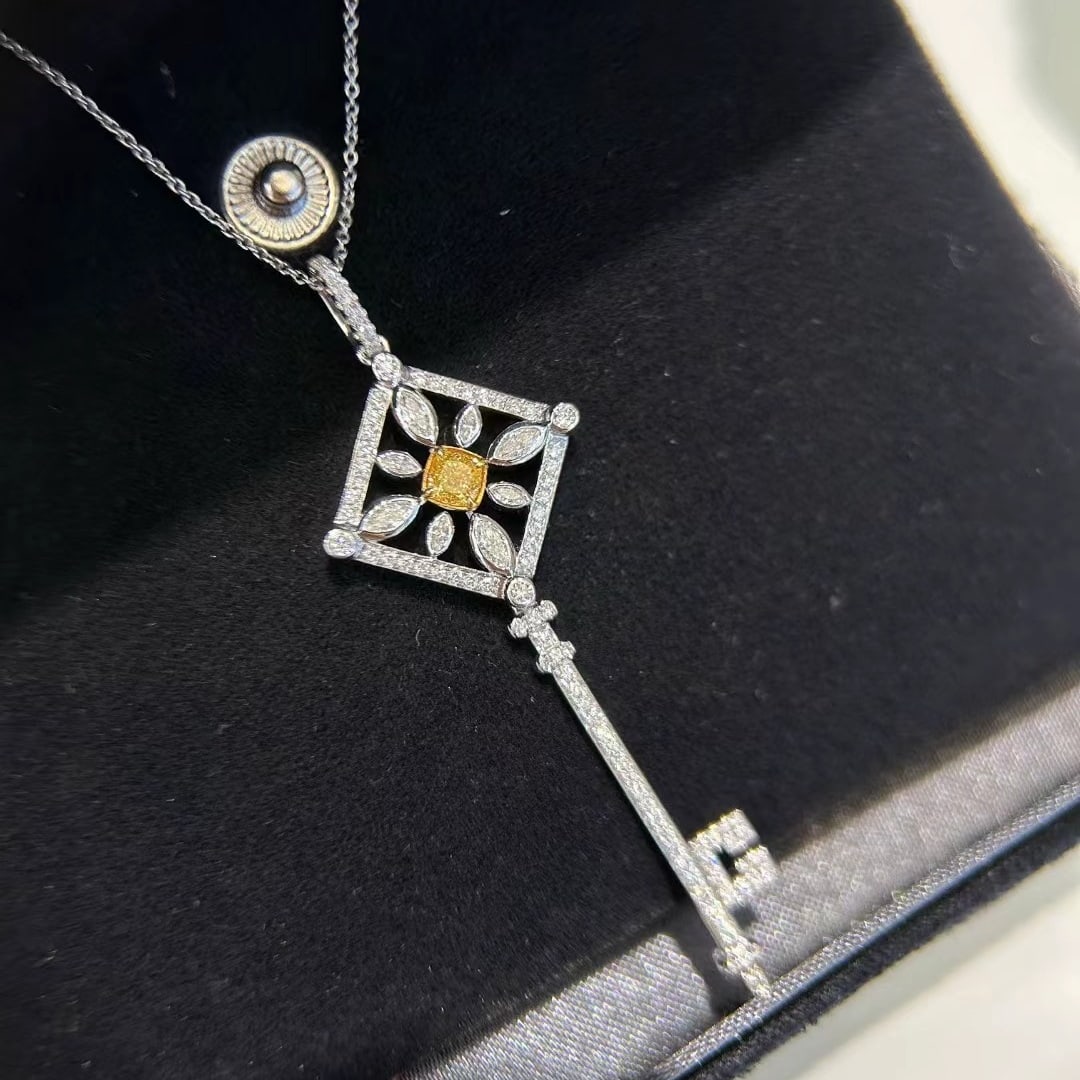 14k Gold 1.01 Ctw Natural Yellow Diamond & Diamond Necklace: Ref:231046287 // gold content:14k gold // main gemstone:yellow diamond // shape:cushion // carat weight:0. 26ct // color:yellow // treatment:natural // // adjacent gemstone 2 : diamond //