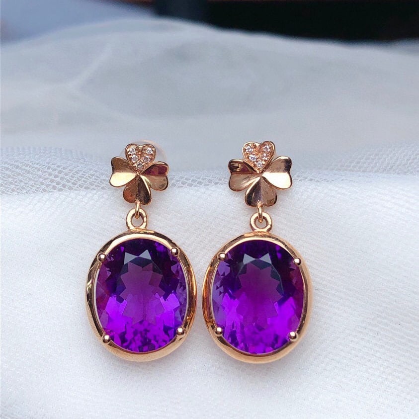 14k Gold 7.25 Ct Natural Amethyst & Diamond Earrings: Ref:231046302 // gold content:14k gold // main gemstone:amethyst // shape:oval // carat weight:7. 25ct // color:purple // treatment:natural // // adjacent gemstone 2 : diamond // number of stones:10 /