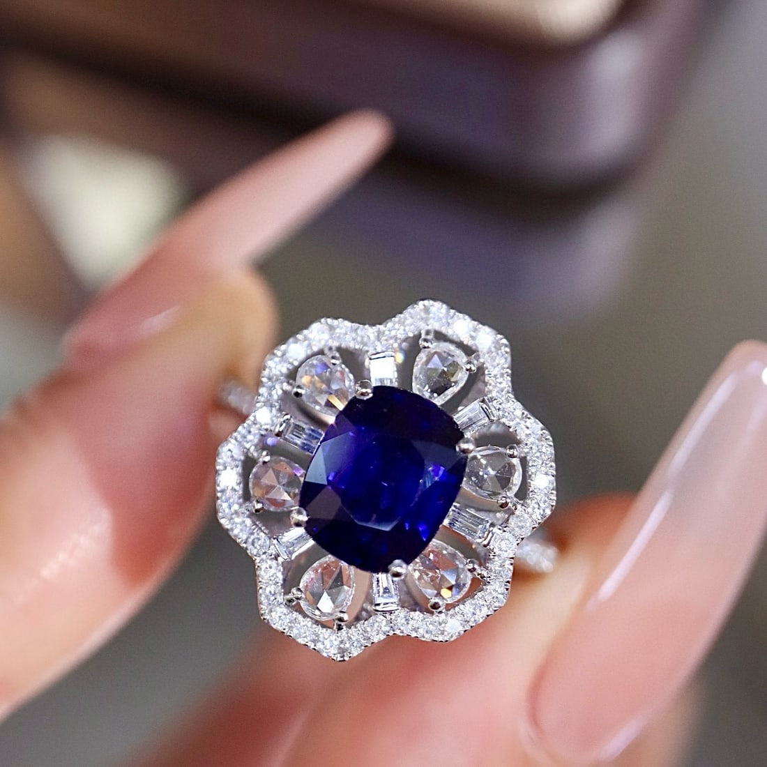 14k Gold 3.15 Ctw Natural Sapphire & Diamond Ring - 6