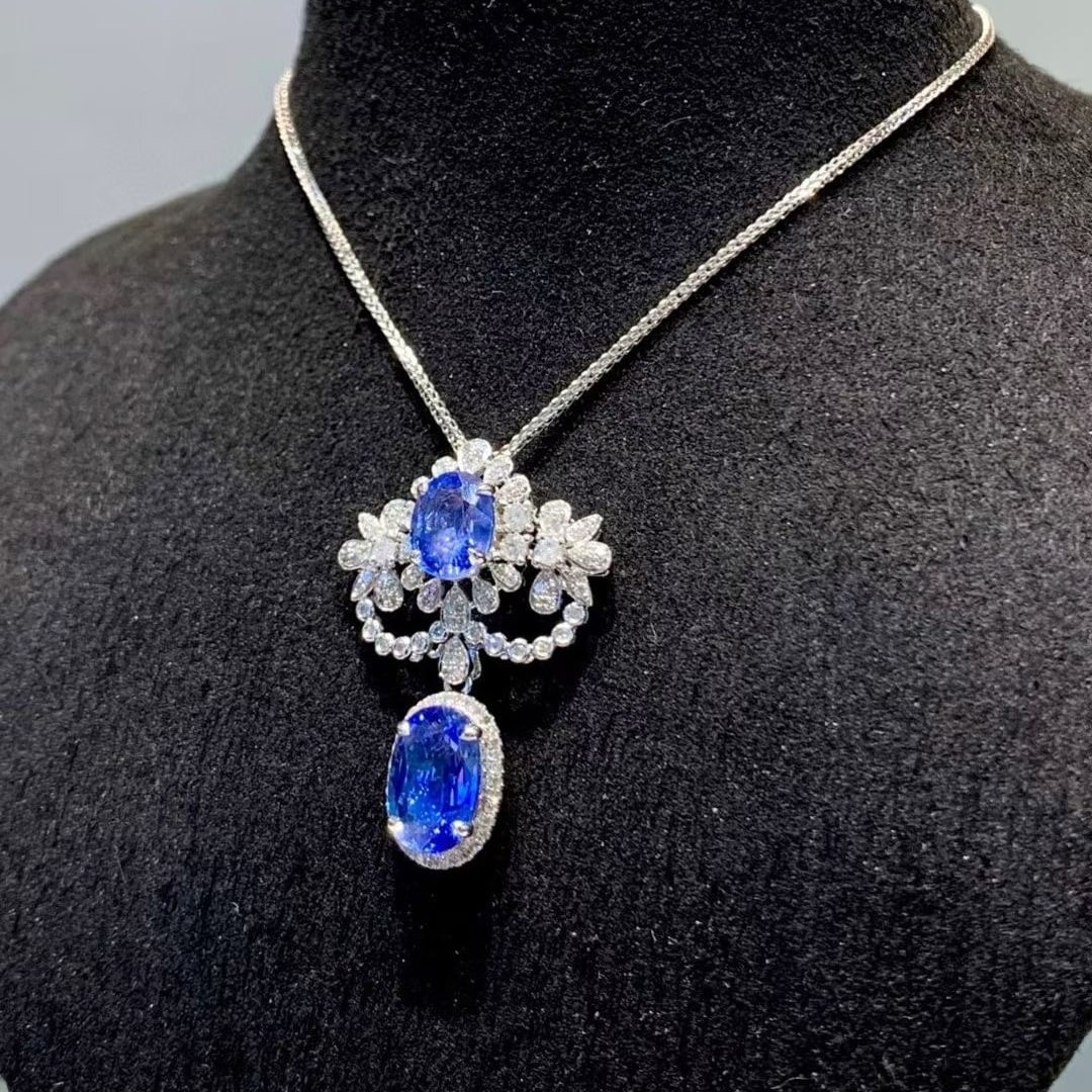 14k Gold 3.5 Ct Natural Sapphire & Diamond Pendant( Without Chain ) - 2