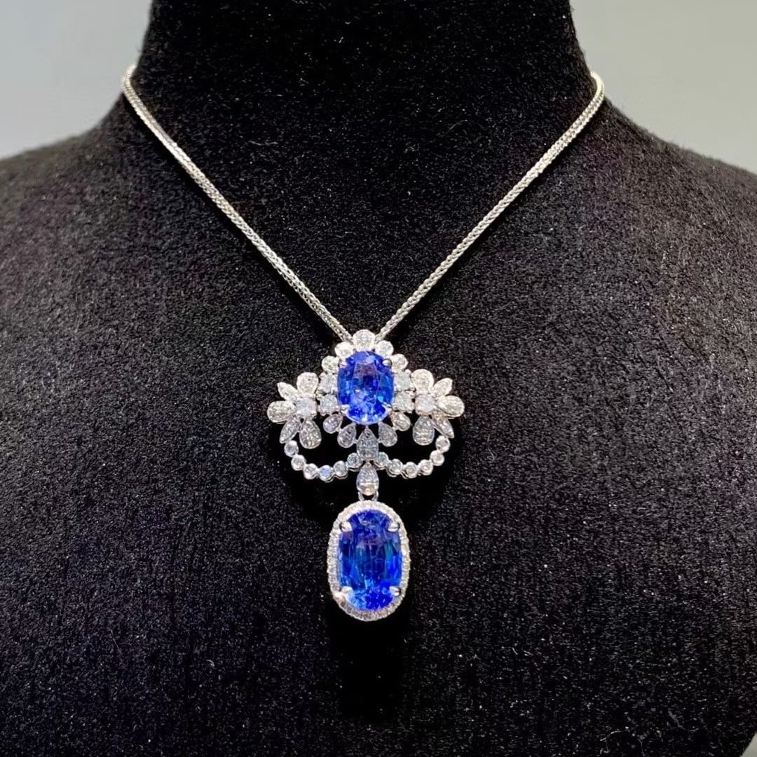 14k Gold 3.5 Ct Natural Sapphire & Diamond Pendant( Without Chain ) - 5