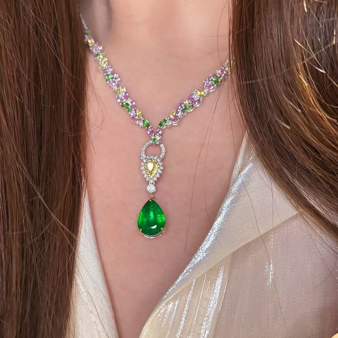 14k Gold 2.15 Ct Natural Emerald & Diamond Pendant( Without Chain ) - 3