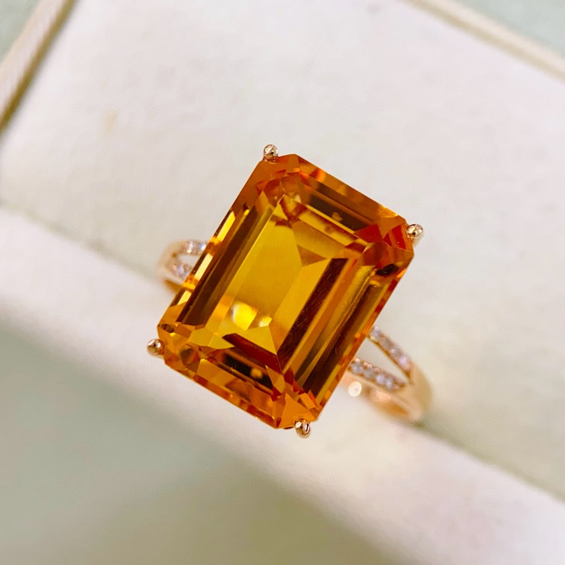 14k Gold 6.91 Ctw Natural Citrine & Diamond Ring - 2