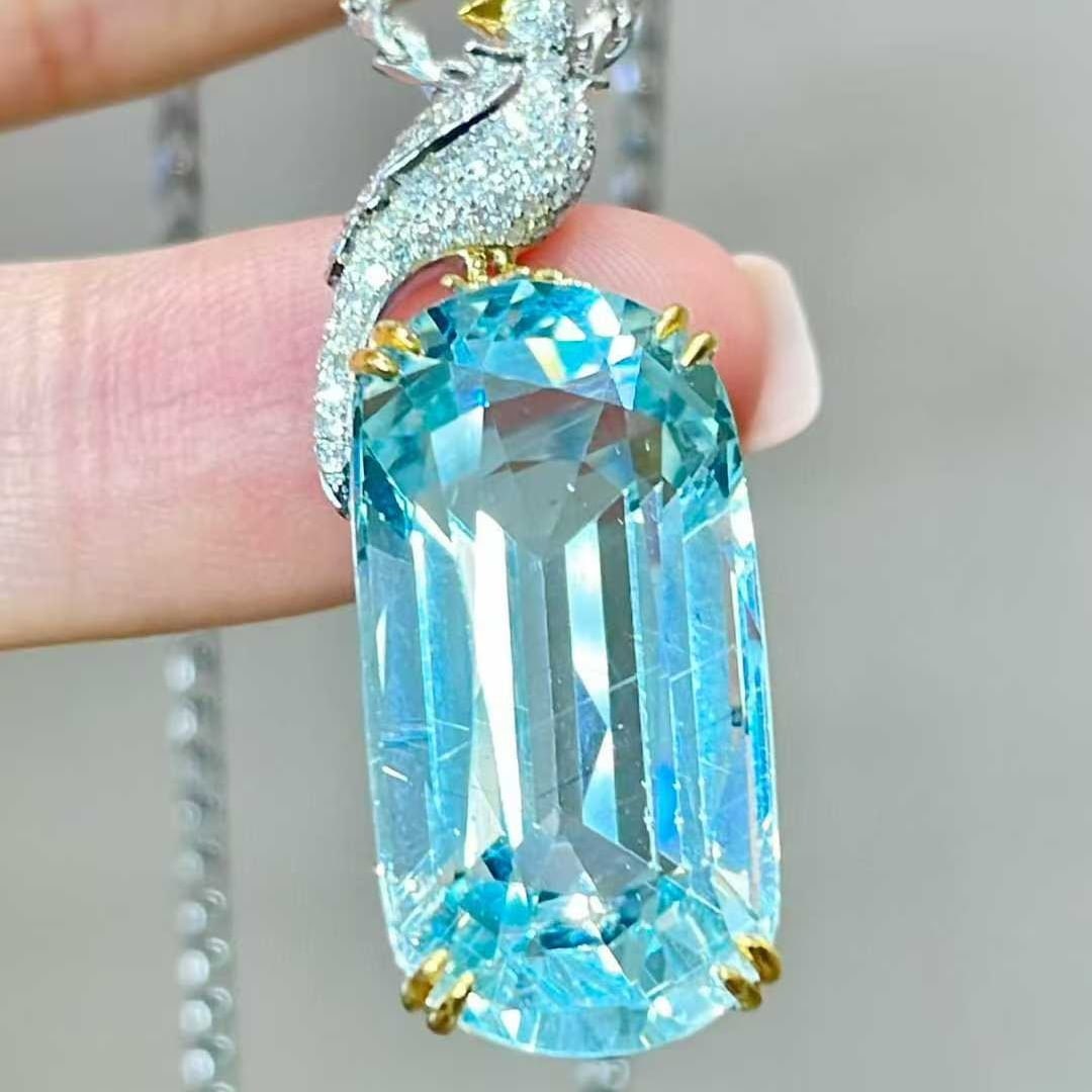 14k Gold 15.2 Ct Natural Aquamarine & Diamond Pendant( Without Chain ) - 2