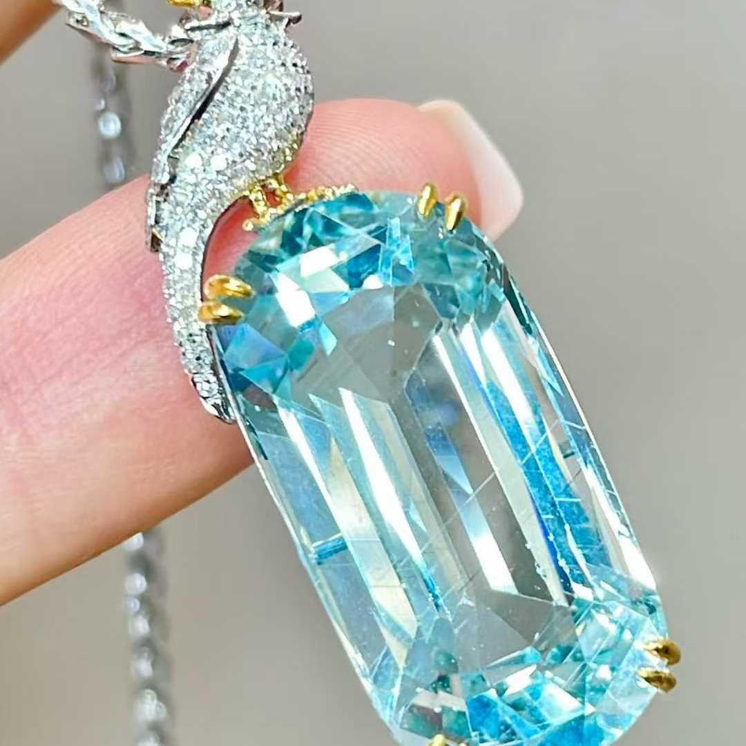 14k Gold 15.2 Ct Natural Aquamarine & Diamond Pendant( Without Chain ) - 3
