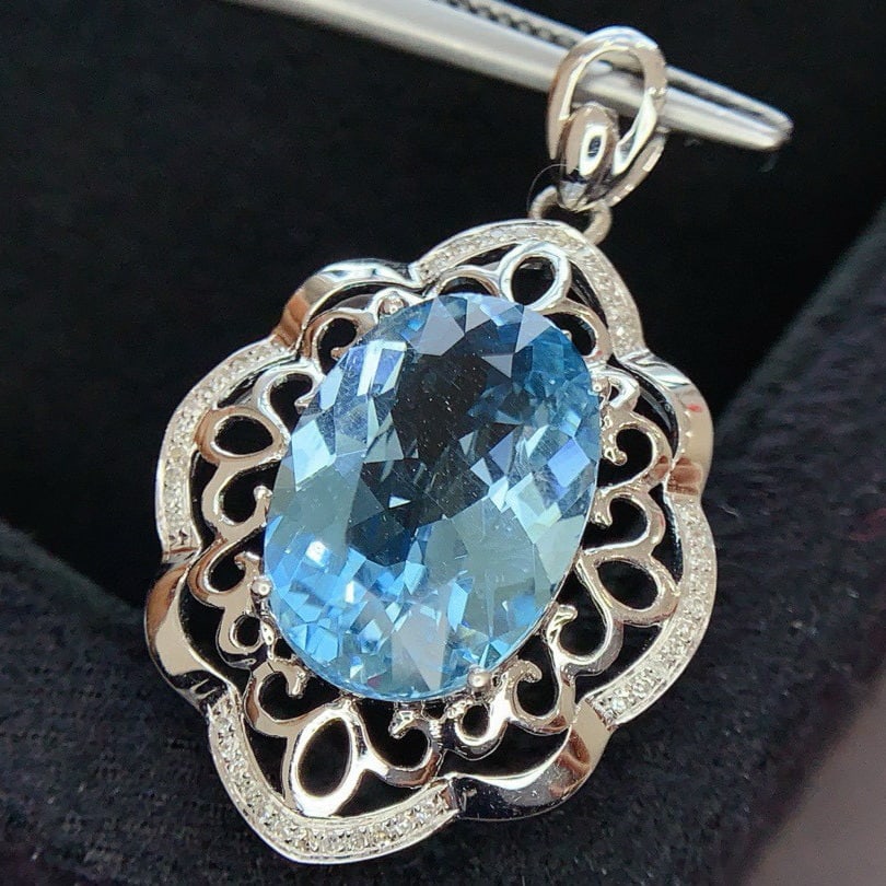 14k Gold 6.0 Ct Natural Aquamarine & Diamond Pendant( Without Chain ) - 5