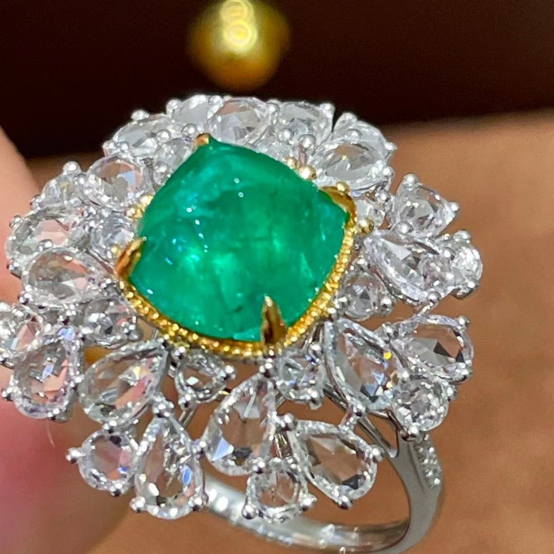 14k Gold 2.35 Ct Natural Emerald & Sapphire & Diamond Ring - 2