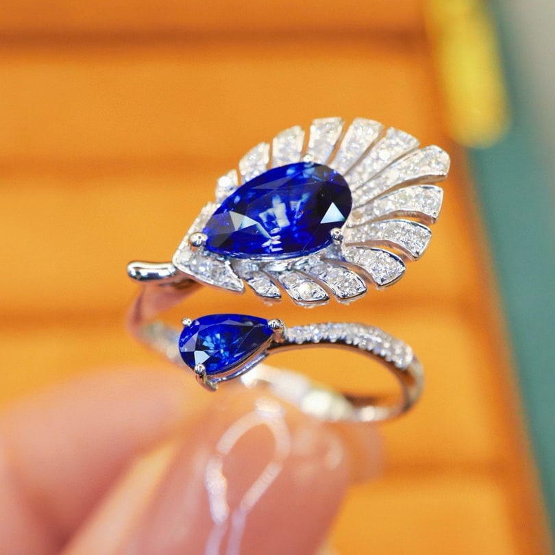 14k Gold 2.13 Ctw Natural Sapphire & Diamond Ring - 2