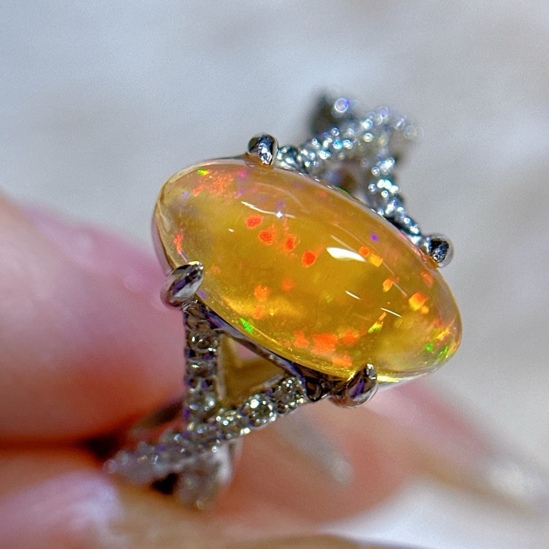 14k Gold 2.79 Ctw Natural Opal & Diamond Ring - 2