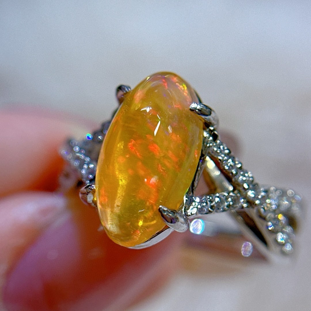 14k Gold 2.79 Ctw Natural Opal & Diamond Ring - 3