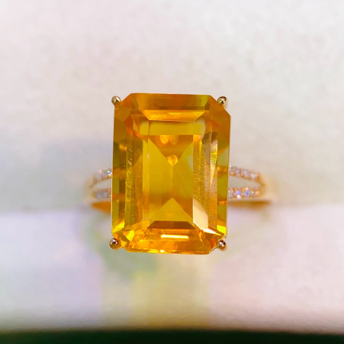 14k Gold 6.26 Ctw Natural Citrine & Diamond Ring: Ref:231046444 // gold content:14k gold // ring size:7. 25us // // main gemstone:citrine // shape:octagonal // carat weight:6. 2ct // color:yellow // treatment:natural // // adjacent gemstone 2 :