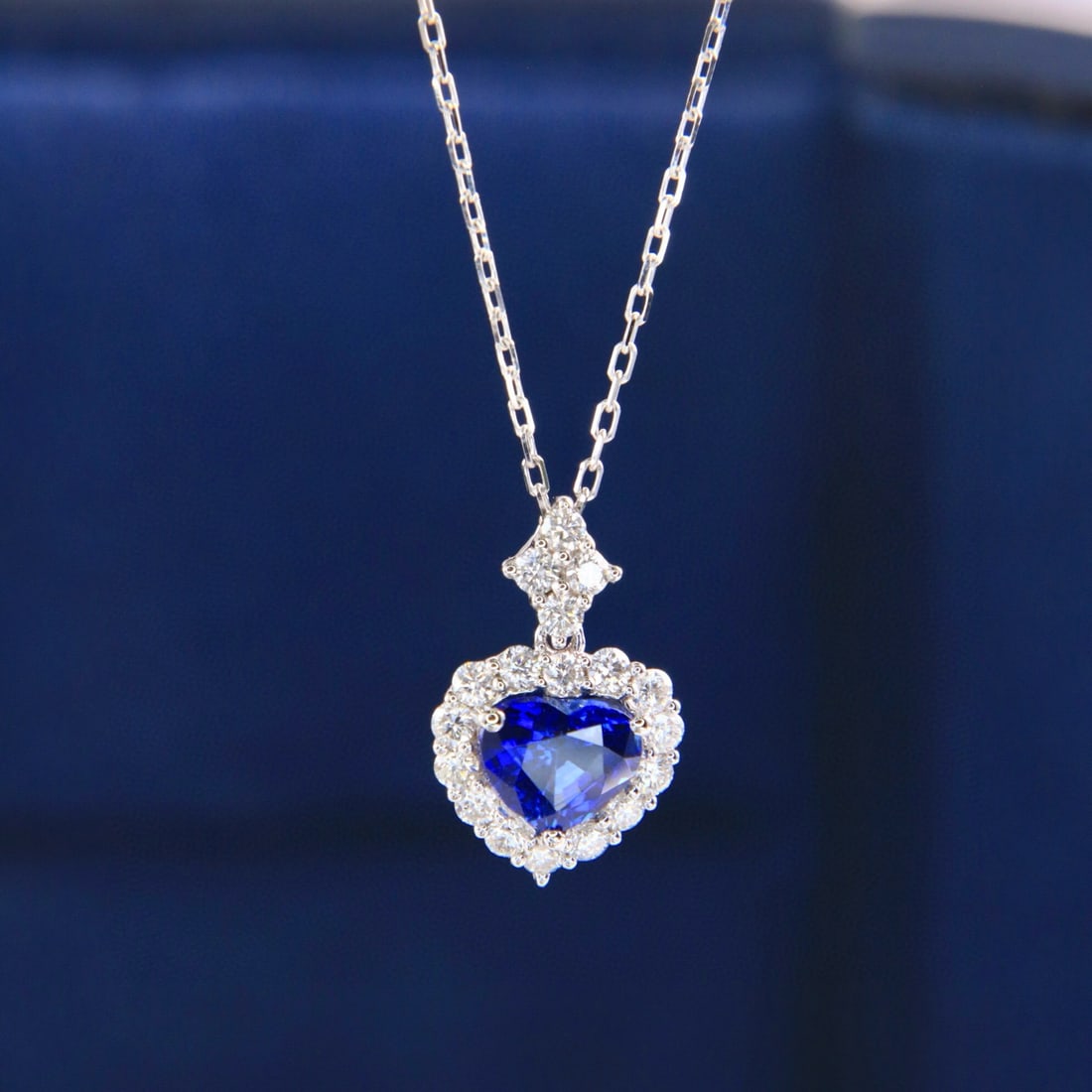 14k Gold 1.03 Ctw Natural Sapphire & Diamond Necklace - 3