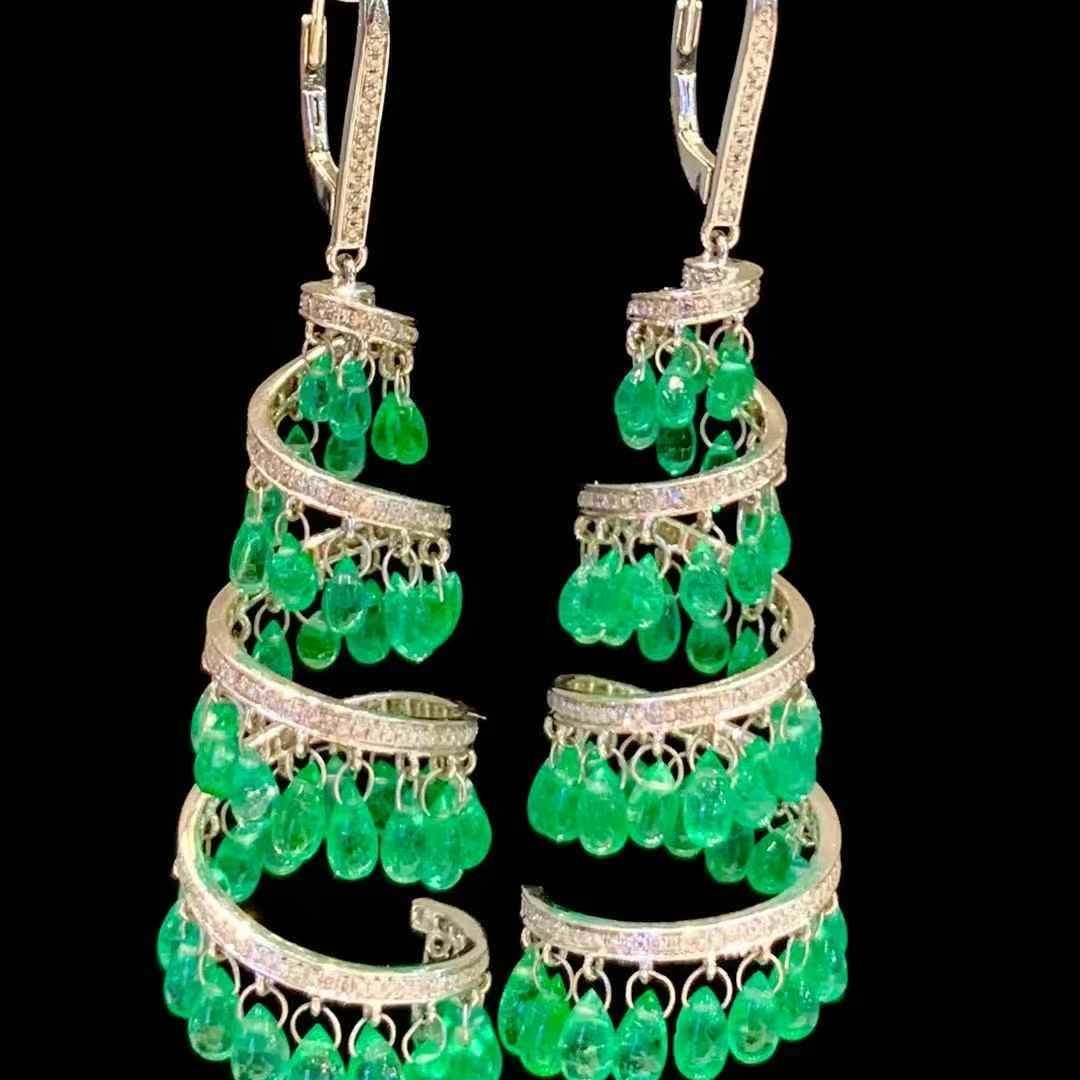 14k Gold 18.8 Ct Natural Emerald & Diamond Earrings - 2