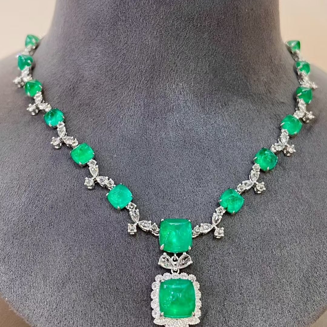 14k Gold 14.5 Ct Natural Emerald & Diamond & Sapphire Necklace - 5