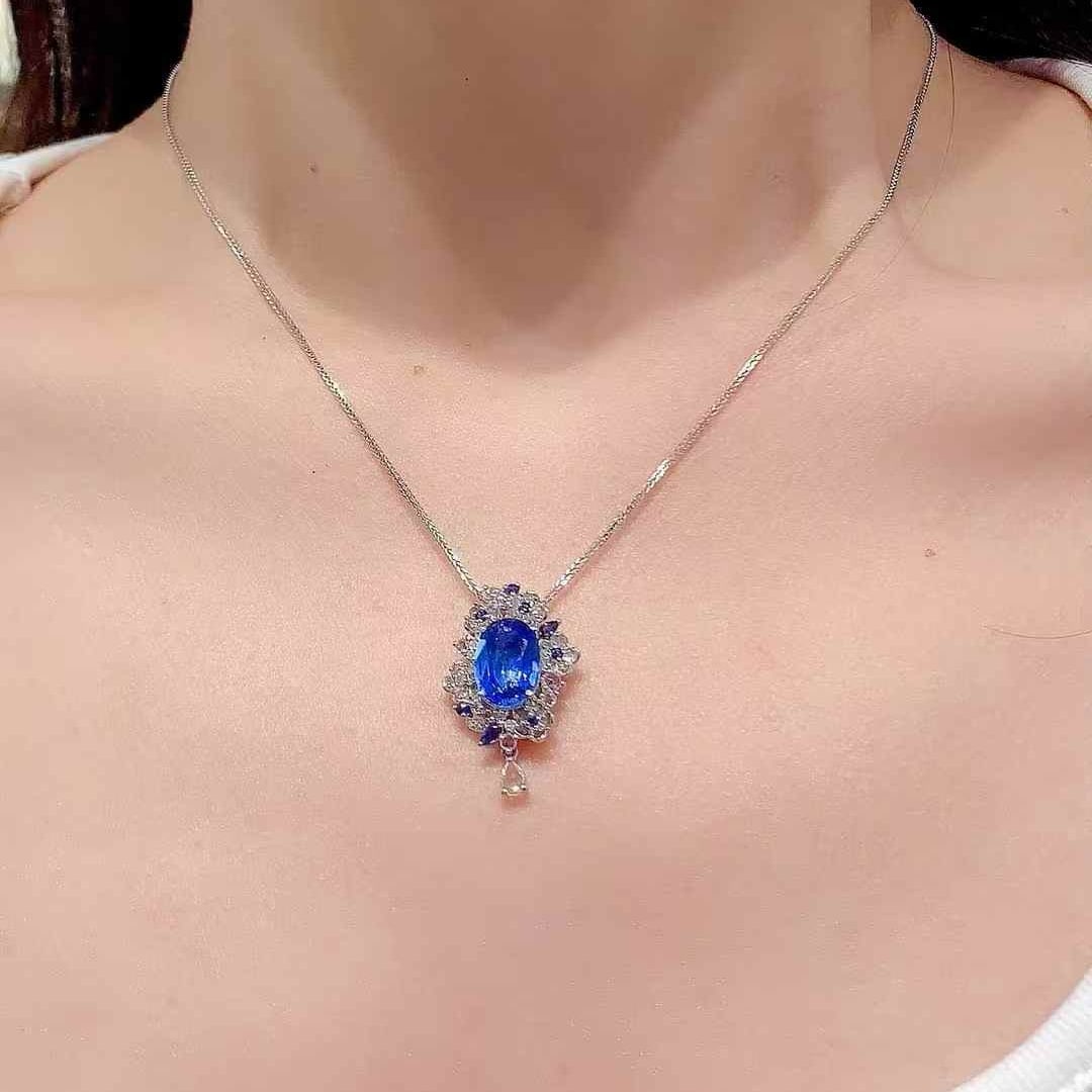 14k Gold 3.5 Ct Natural Sapphire & Diamond & Sapphire Pendant( Without Chain ) - 3