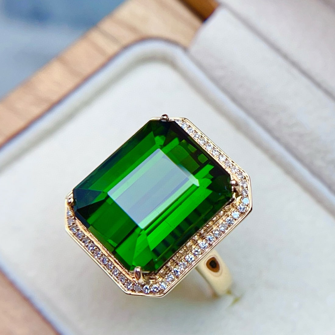 14k Gold 20.69 Ctw Natural Tourmaline & Diamond Ring - 3