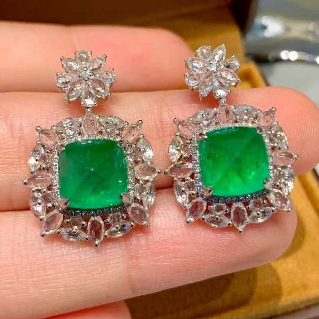 14k Gold 6.8 Ct Vivid Green Natural Emerald & Diamond & Sapphire Earrings: Ref:231047106 // gold content:14k gold // main gemstone:emerald // shape:sugar-loaf // carat weight:6. 8ct // color:vivid green // treatment:natural // // adjacent gemstone 2 : diamond // shape:round 