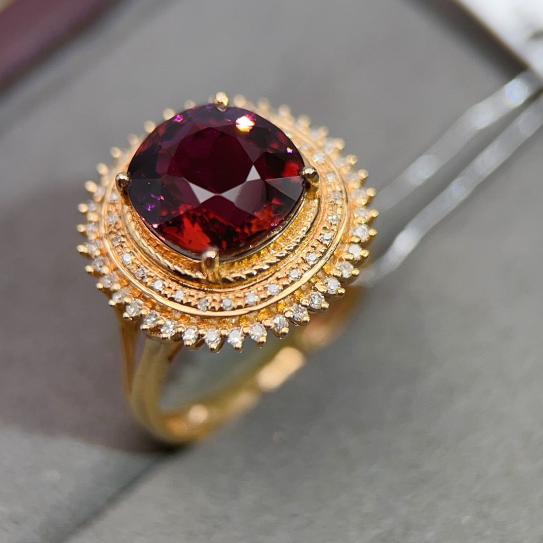14k Gold 5.2 Ct Natural Tourmaline & Diamond Ring - 2