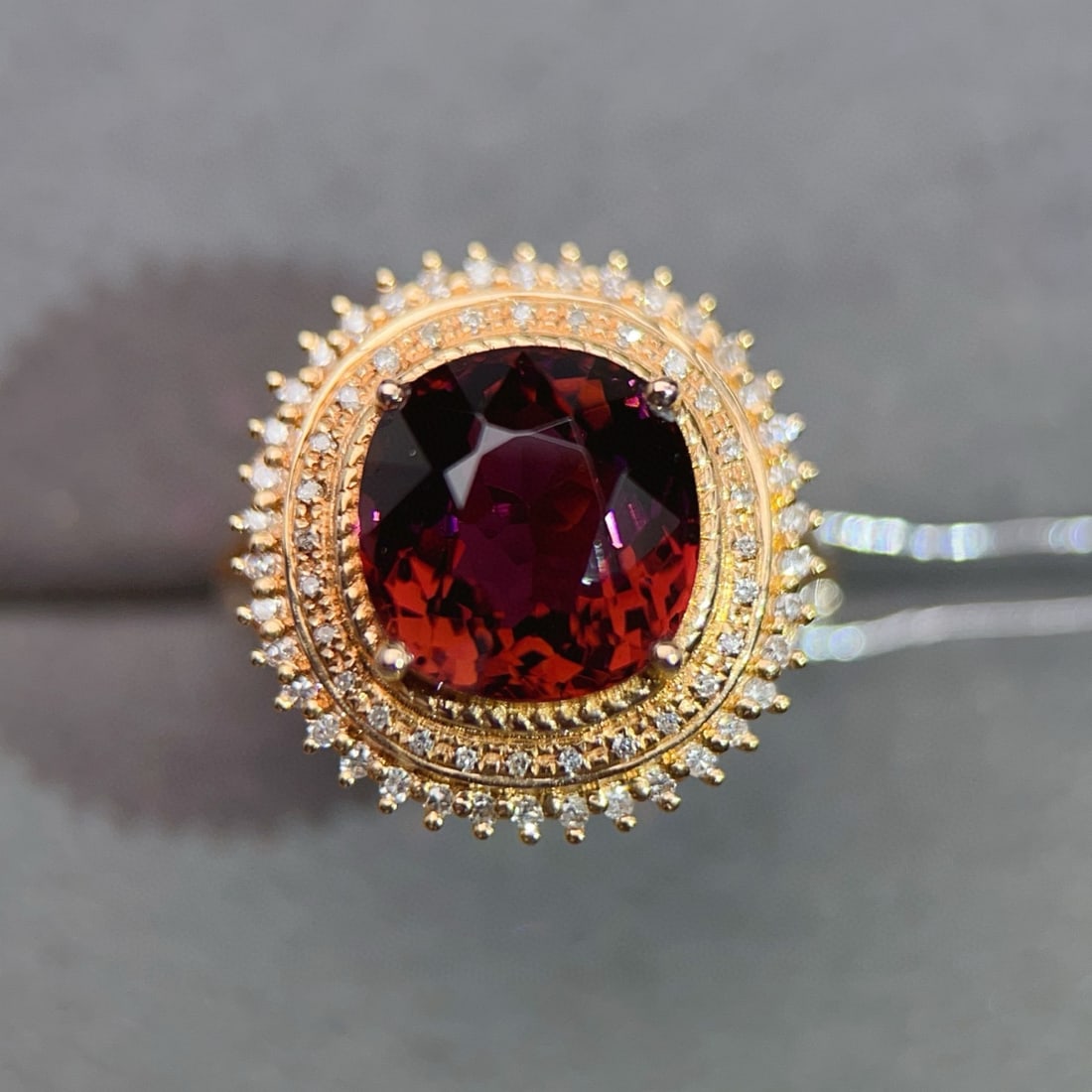 14k Gold 5.2 Ct Natural Tourmaline & Diamond Ring - 6