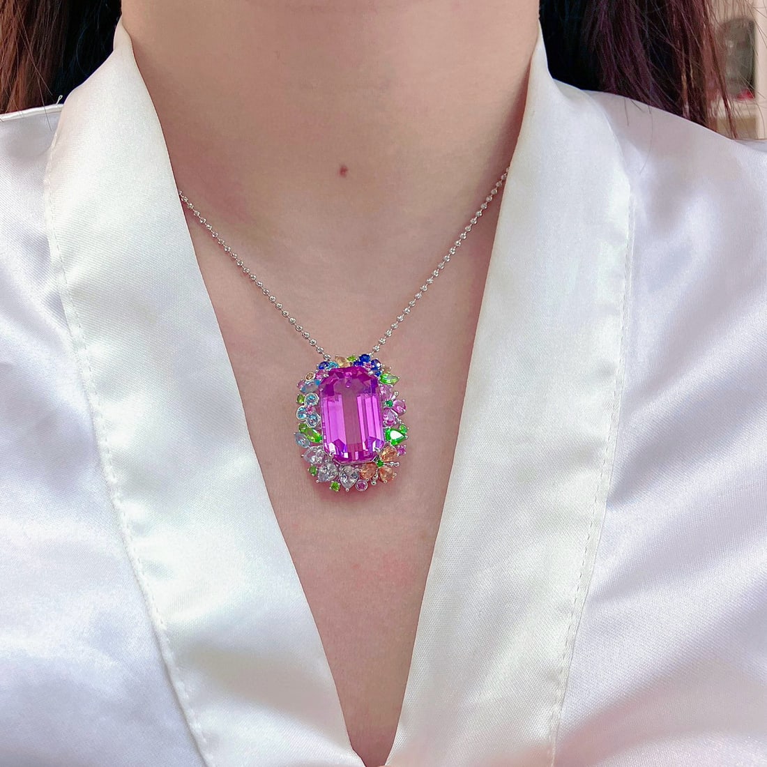 14k Gold 34.75 Ctw Natural Kunzite & Sapphire Pendant( Without Chain ) - 3