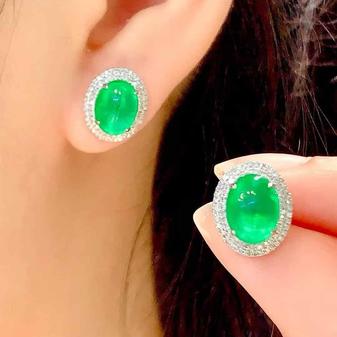14k Gold 4.3 Ct Natural Emerald & Diamond Earrings - 2