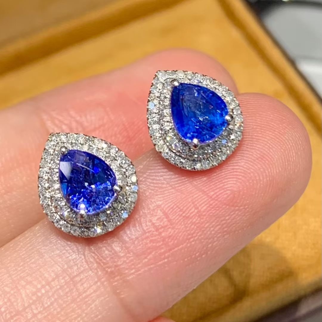 14k Gold 1.9 Ct Natural Sapphire & Diamond Earrings - 4