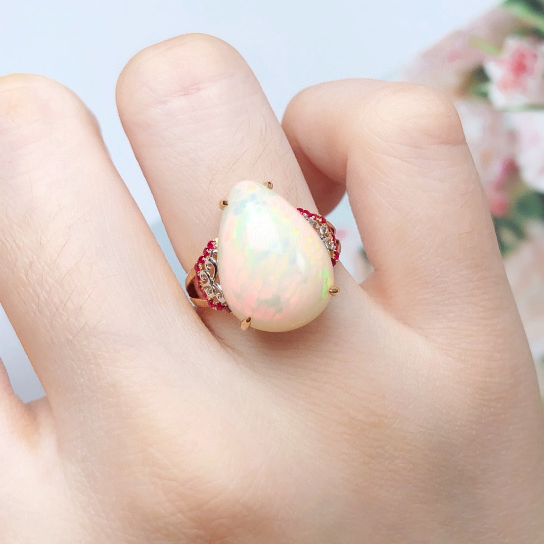 14k Gold 8.04 Ct Natural Opal & Ruby Ring - 9