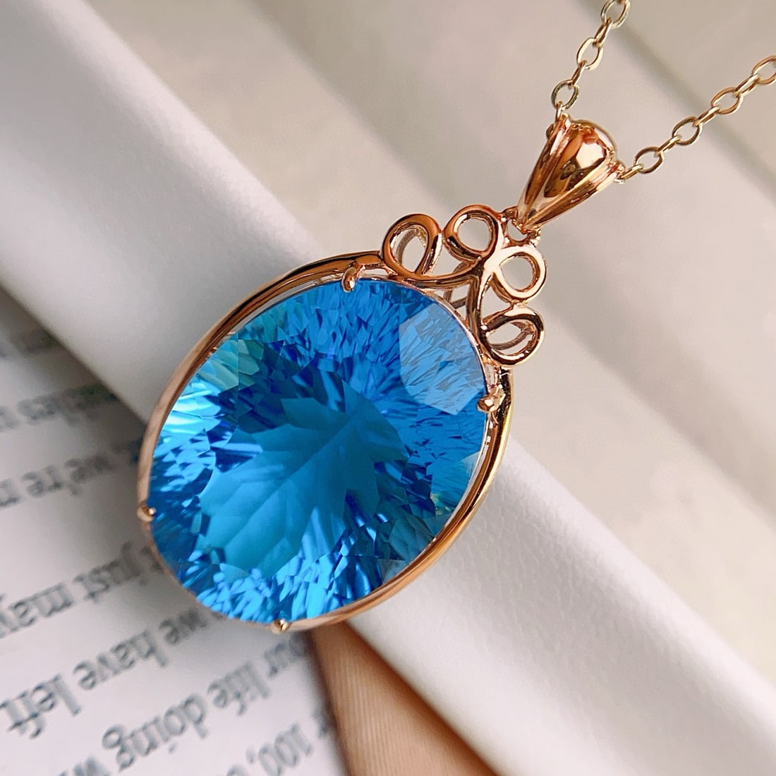 14k Gold 26.00 Ct Natural Topaz & Diamond Pendant( Without Chain ) - 3