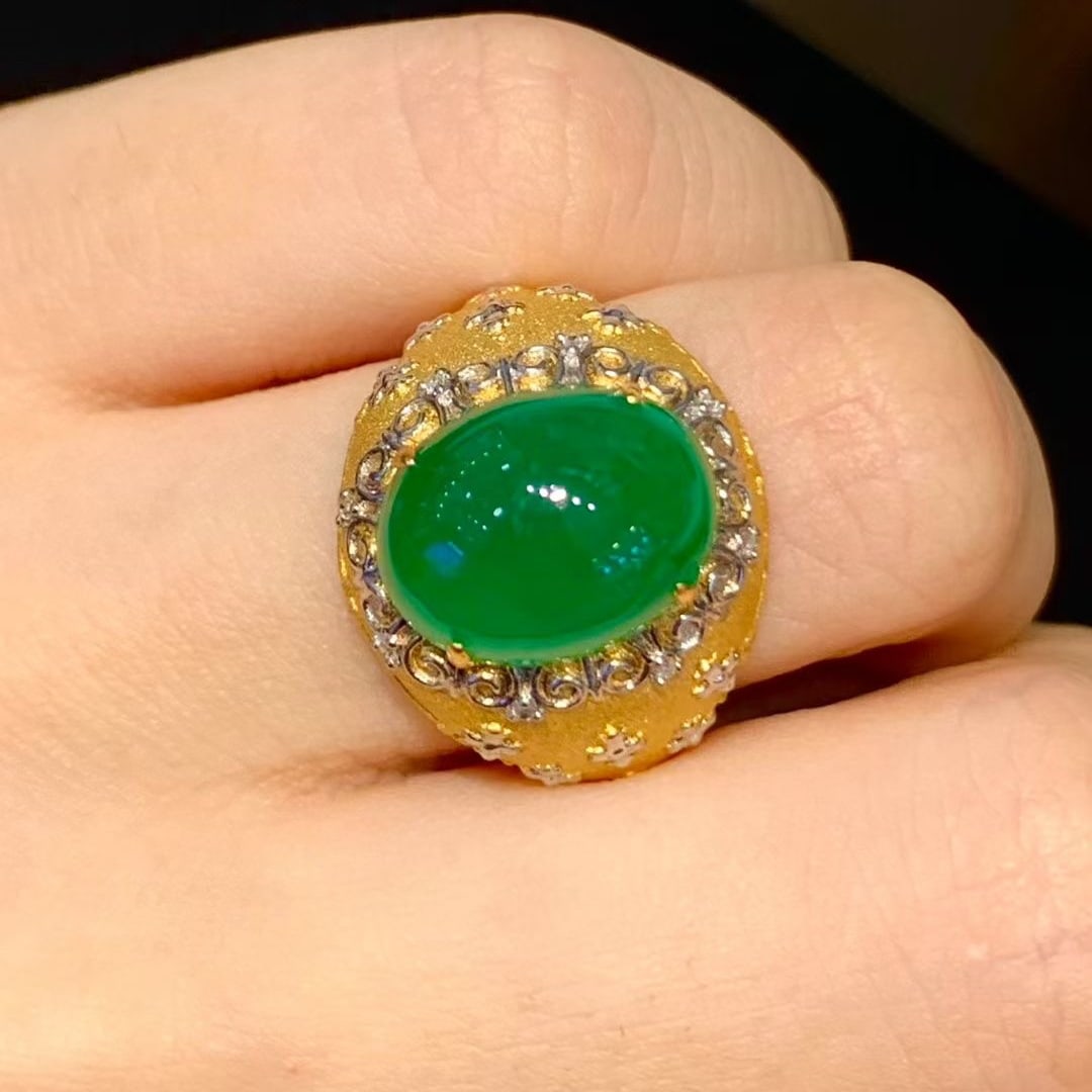 14k Gold 5.95 Ct Vivid Green Natural Emerald & Diamond Ring - 5