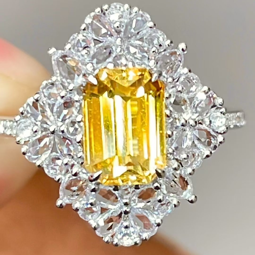 14k Gold 1.58 Ct Natural Sapphire & Diamond & Sapphire Ring: Ref:231047183 // gold content:14k gold // ring size:7. 25us // // main gemstone:sapphire // shape:octagonal // carat weight:1. 58ct // color:yellow // treatment:natural // // adjacent gemstone 2 :